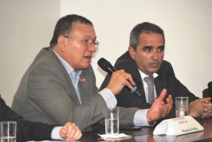 Promotores Carlos Augusto Oliveira e Abel Rodrigues representaram o MPMA